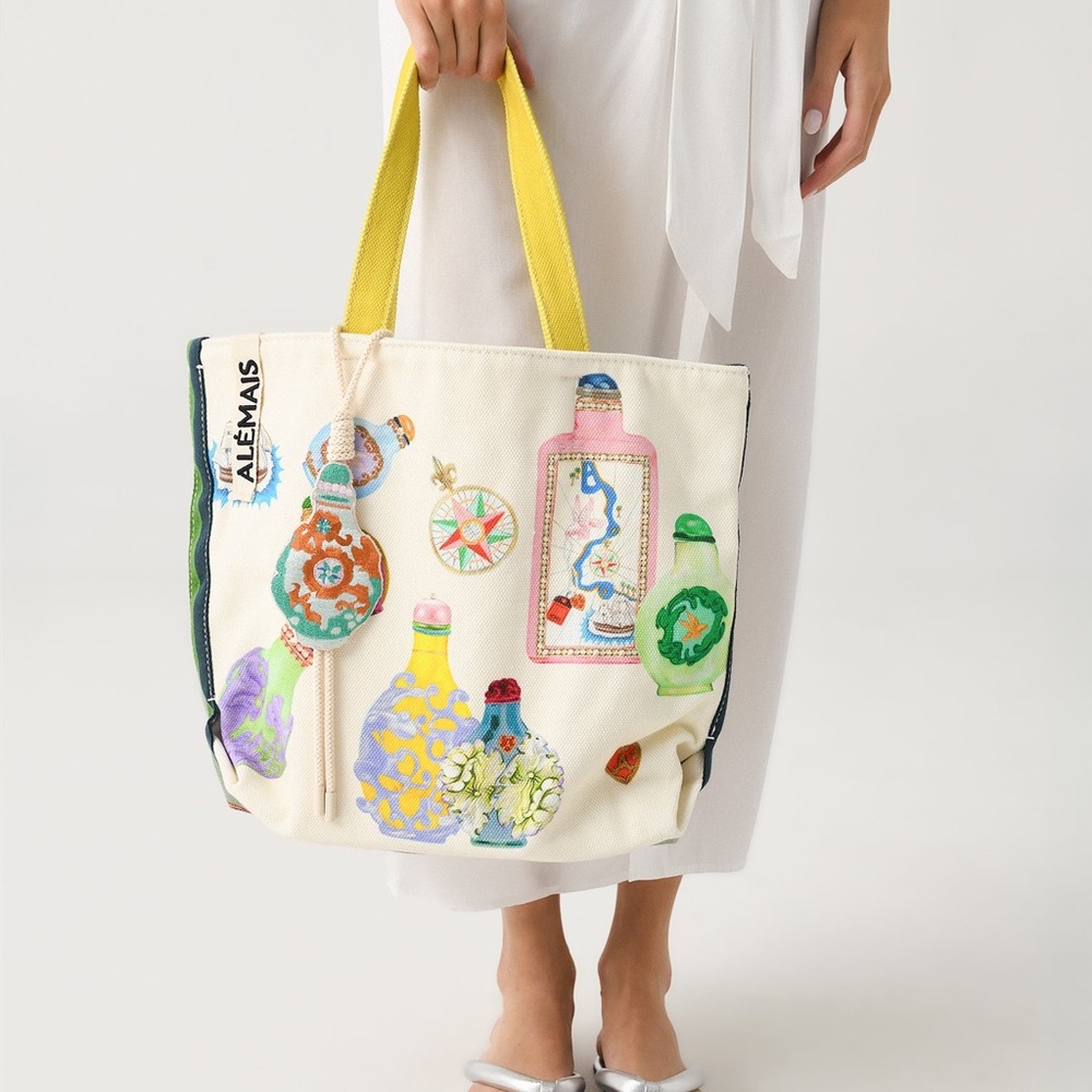 100% authentic ALÉMAIS
ELIXIR SHOPPER TOTE